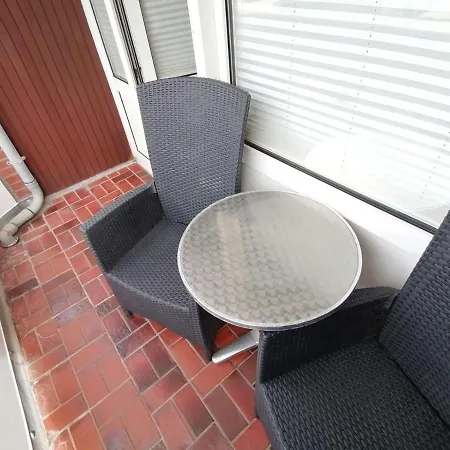 Sylter-sprotte-haus-ornum شقة