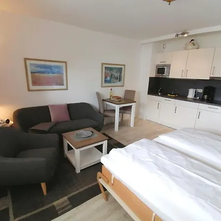 Sylter-sprotte-haus-ornum Apartment *